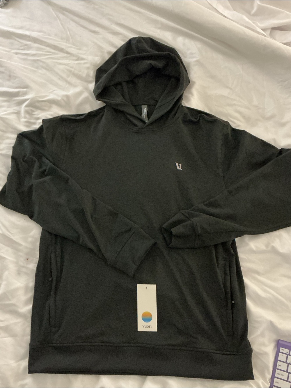Vuori Ponto Pullover Hoodie Brand New NWT Medium